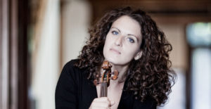 Read more about the article Interview: Liza Ferschtman, Violinist